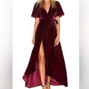 Luxulogy dress- Red Velvet